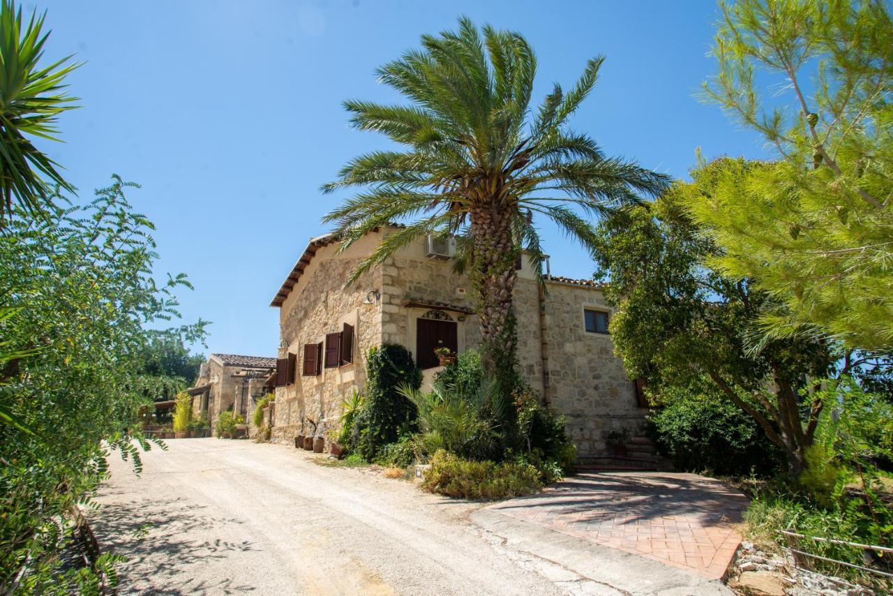 Agriturismo Casalicchio Cammarata Luaran gambar